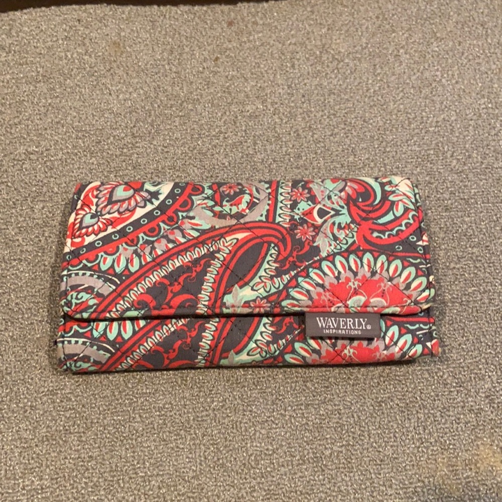 Waverly Wallet